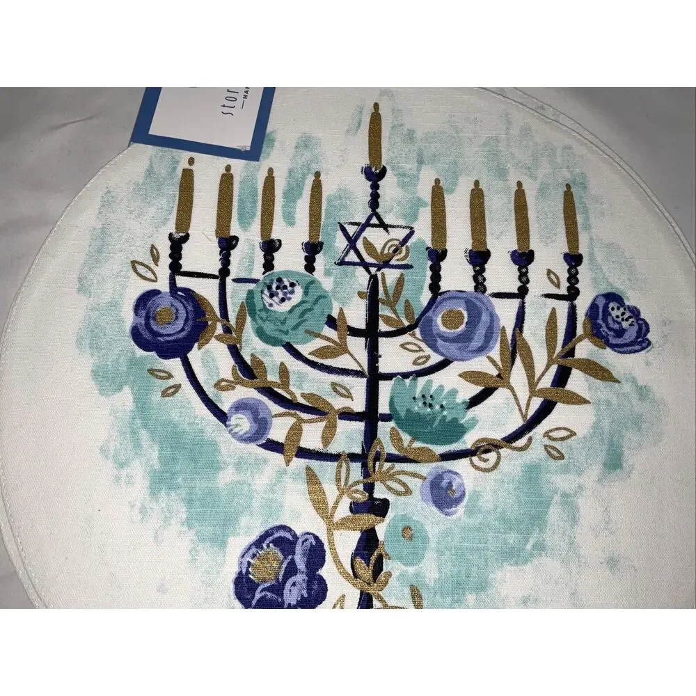 NEW HANUKKAH CIRCLE PLACEMATS STAR OF DAVID MENORAH BLUE WHITE FLOWERS SET/4